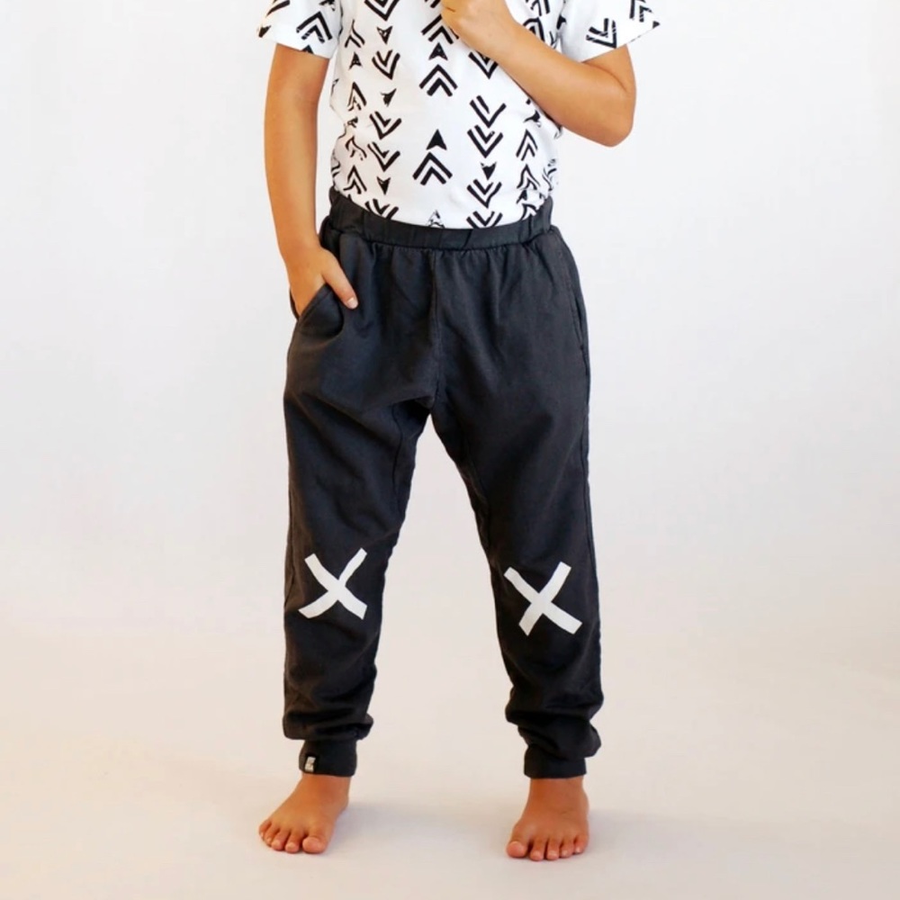 NEW mini and Maximus sweatpants.